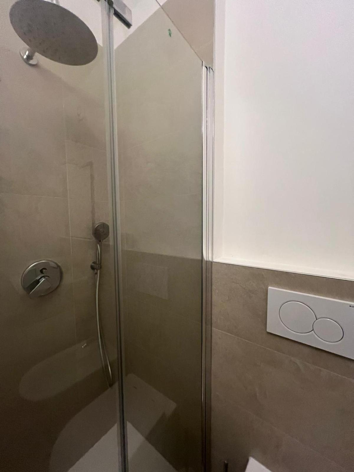 Appartement La Regina Delle Locazioni In Rogoredo Milaan
